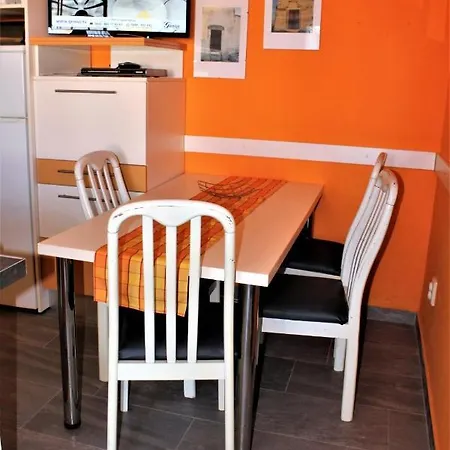 Daire Studio In Zaton Zadar With Sea Views, Terrace, Air Conditioning, Wifi 3608-4 *